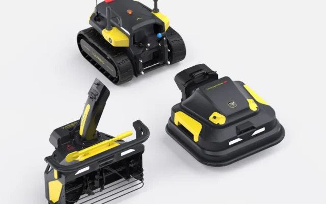 Yarbo Mower Pro и шнековый снегоотбрасыватель